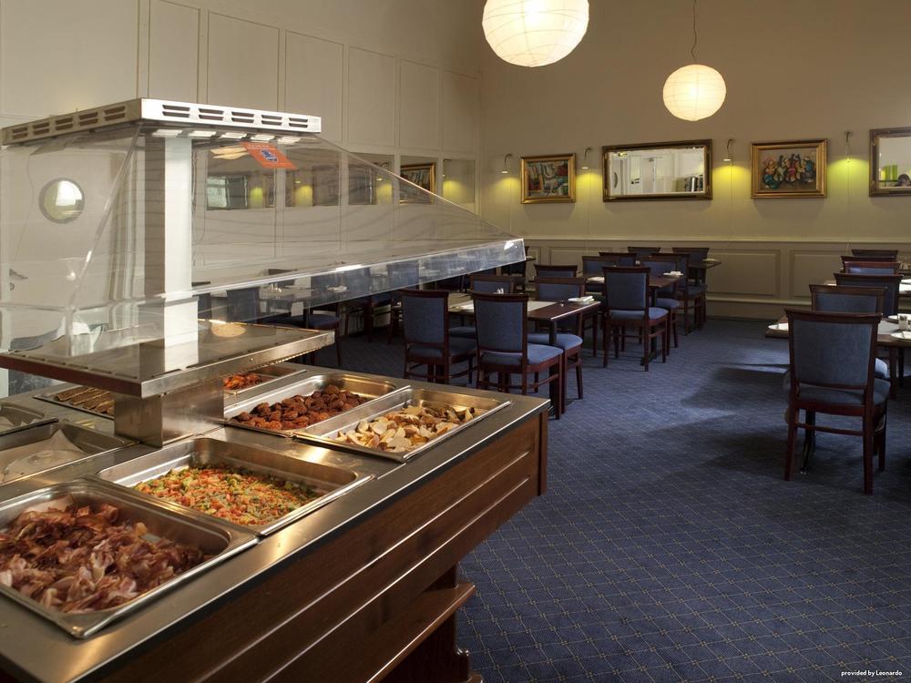 Thon Partner Hotel هُتّين المطعم الصورة